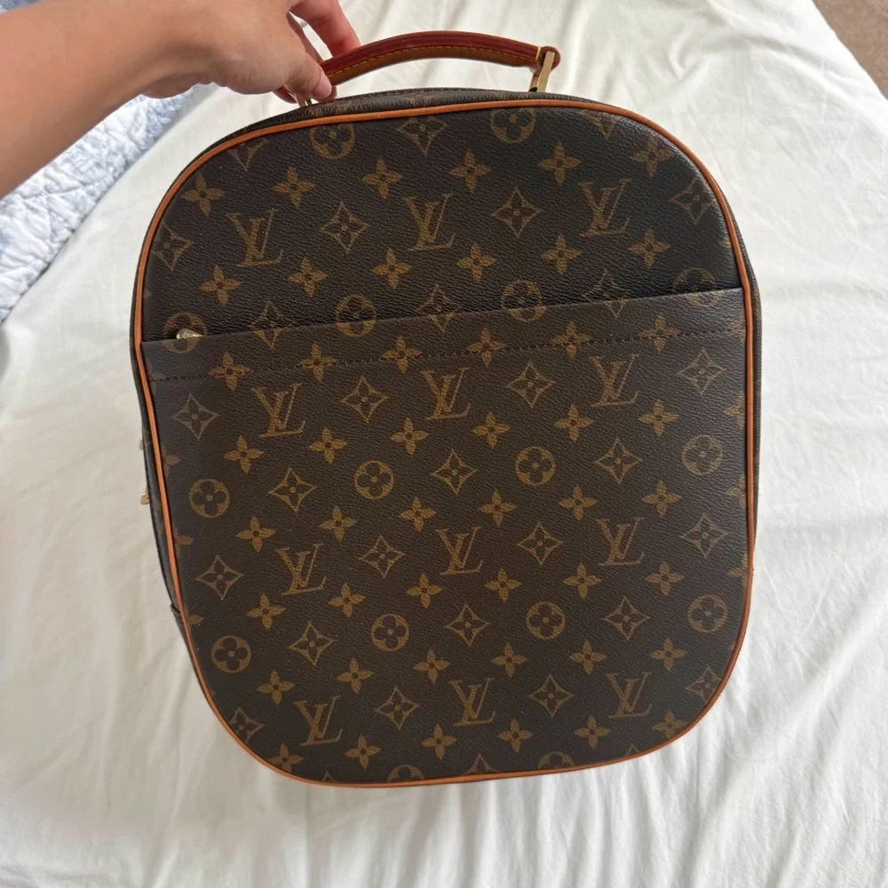 Vintage Louis Vuitton 2001 brown monogram backpack